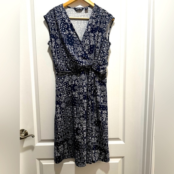 Lands’ End Women’s Dress - Picture 2 of 8
